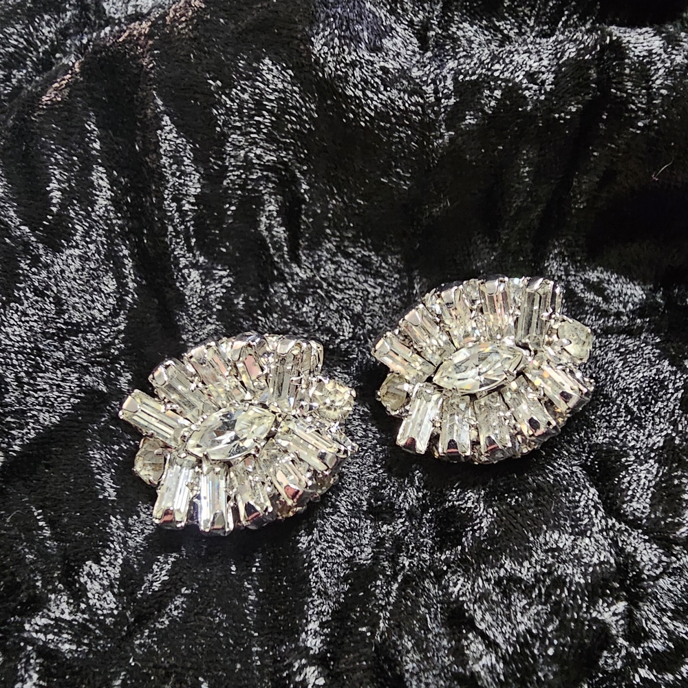 Elegant Silver Crystal Earrings